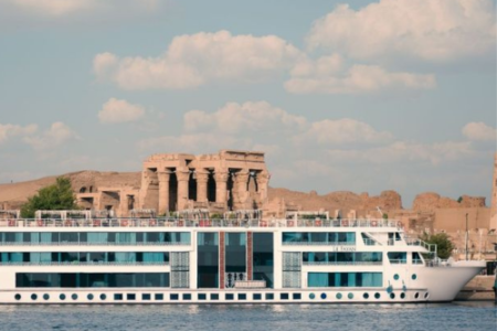 Best time for Nile cruise vs Dahabiya